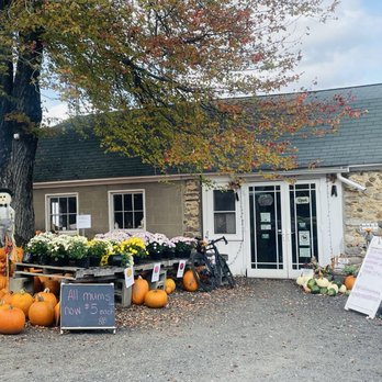 Laurel Glen Farm - Farms Near Me - Shelton, Connecticut Laurel Glen Farm - Farms Near Me - Shelton, Connecticut