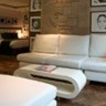 Le Monde - from official website - Hotels Near Me - Edinburgh, EDH