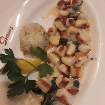 Shaw's Crab House - Nantucket scallops - Seafood Near Me - Chicago, Illinois