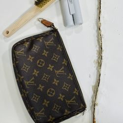 Refeci Luxury Fashion Care & Repair - For the love of luxury, that is the motto at the Refeci atelier.