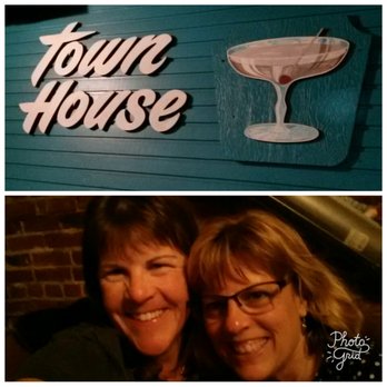 Town House Cocktail Lounge - Friday night fun - Gay Bars Near Me - Vallejo, California