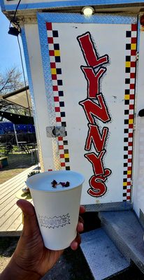 Lynny's by null