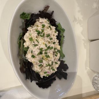 Cafe Cheri - Tuna salad on lettuce - Coffee & Tea Near Me - Boca Raton, Florida
