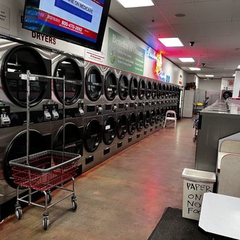 Pasadena Laundry - Laundromat Near Me - Pasadena, California Pasadena Laundry - Laundromat Near Me - Pasadena, California