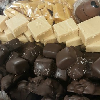 Roxie's Sweet Confections - Amazing treats! - Chocolatiers & Shops Near Me - Utica, Illinois Roxie's Sweet Confections - Amazing treats! - Chocolatiers & Shops Near Me - Utica, Illinois