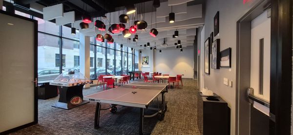 Radisson RED Minneapolis Downtown by null