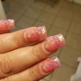 I asked for sparkly pink with hearts for Valentine's Day and my Birthday. This is what I got smh I asked for sparkly pink with hearts for Valentine's Day and my Birthday. This is what I got smh