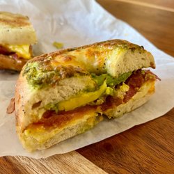 Best Bagel Places Near Me - November 2022: Find Nearby Bagel Places