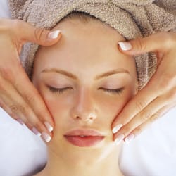Urban Squeeze - Http://www.urbansqueezemassage.com/#!skin-therapies/c1j47