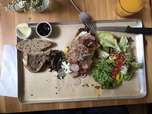 Neumanns Café by null
