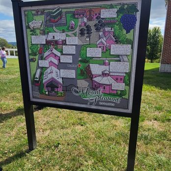 Augusta Winery - Excellent and detailed map of Mount Pleasant Estates. - Wine Tasting Room Near Me - Augusta, Missouri