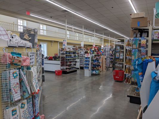 OCEAN STATE JOB LOT - Updated January 2026 - 5 Stockwell Dr, Avon