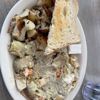 Millie's Cafe - Pasadena - Chicken Artichoke Scramble - Breakfast & Brunch Near Me - Pasadena, California Millie's Cafe - Pasadena - Chicken Artichoke Scramble - Breakfast & Brunch Near Me - Pasadena, California