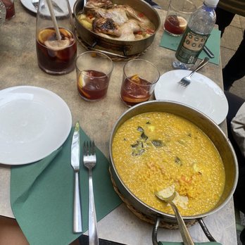 La Bobia - Seafood rice and chicken dish - Asturian Near Me - Madrid, M