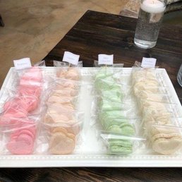 We ordered 4 flavors in heart shaped to add to the dessert table at our wedding. We ordered 4 flavors in heart shaped to add to the dessert table at our wedding.