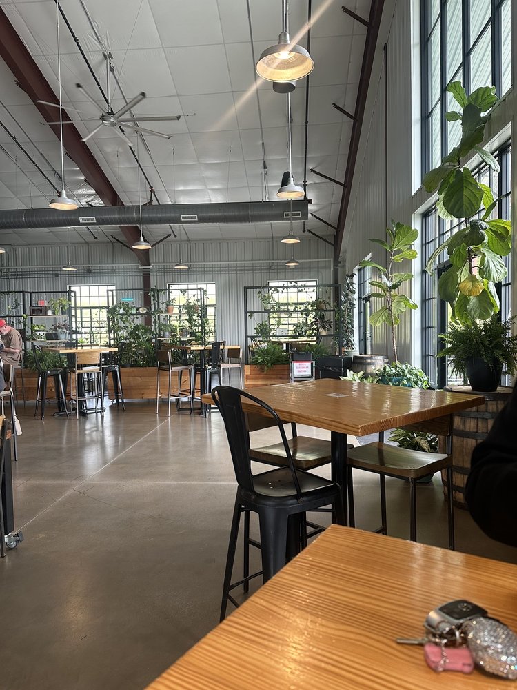 EASTERN DIVIDE Updated October 2024 63 Photos & 56 Reviews 3175