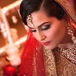 Fab Face Makeup by Zeny - Bridal hairstyle, makeup and dopatta setting up by me @fabfacemakeupbyzeny.