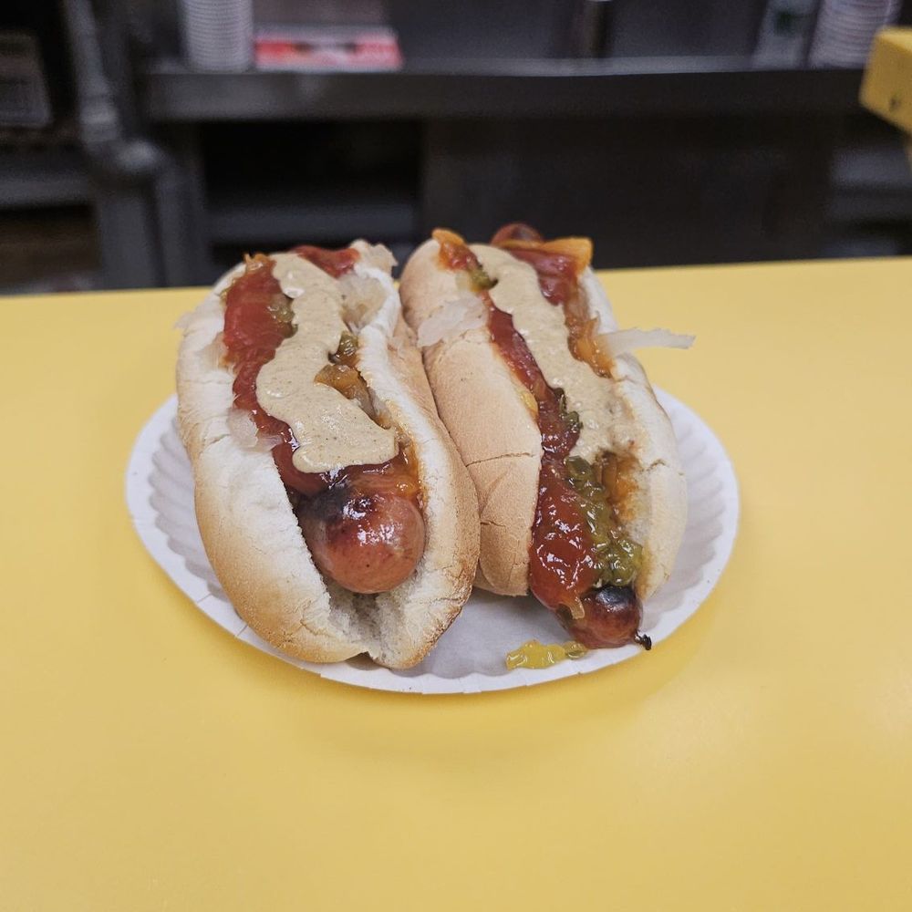 Gray's Papaya - Hot Dogs Near Me - New York, New York Gray's Papaya - Hot Dogs Near Me - New York, New York