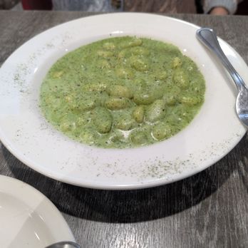Portinos - Gnocchi in Pesto/Alfredo sauce - Italian Near Me - Valley Center, California Portinos - Gnocchi in Pesto/Alfredo sauce - Italian Near Me - Valley Center, California