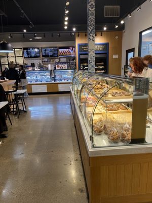 Paris Baguette by null