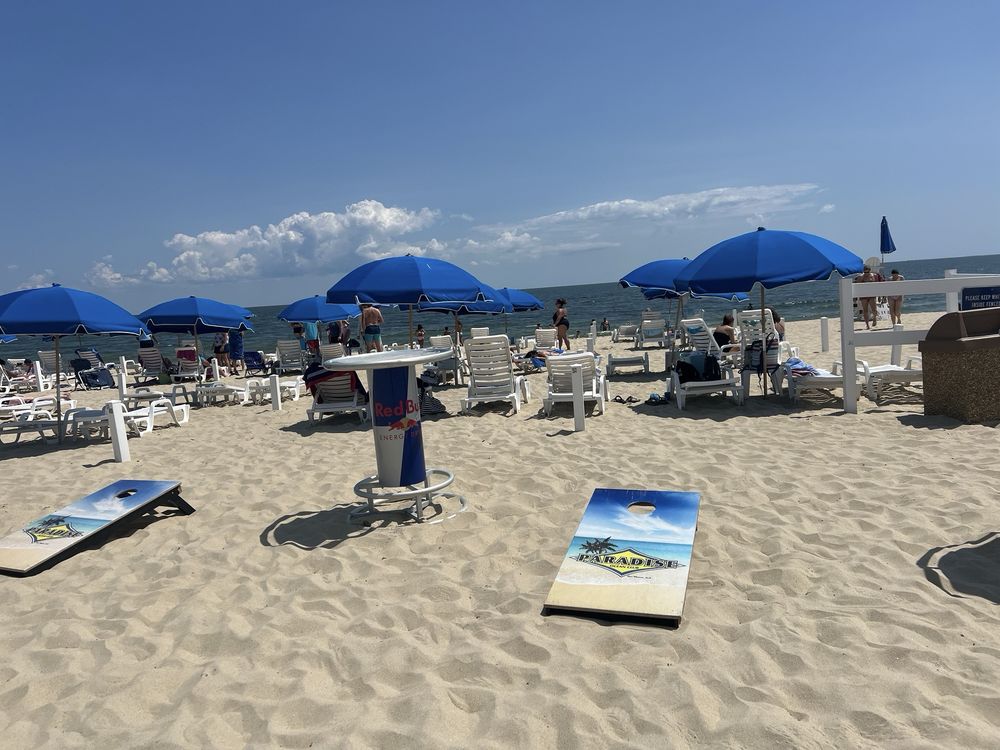 Paradise Ocean Club - wedding in Hampton, VA