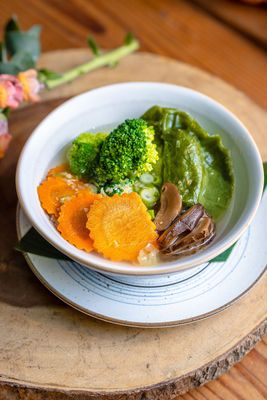 Nourish Thai by null