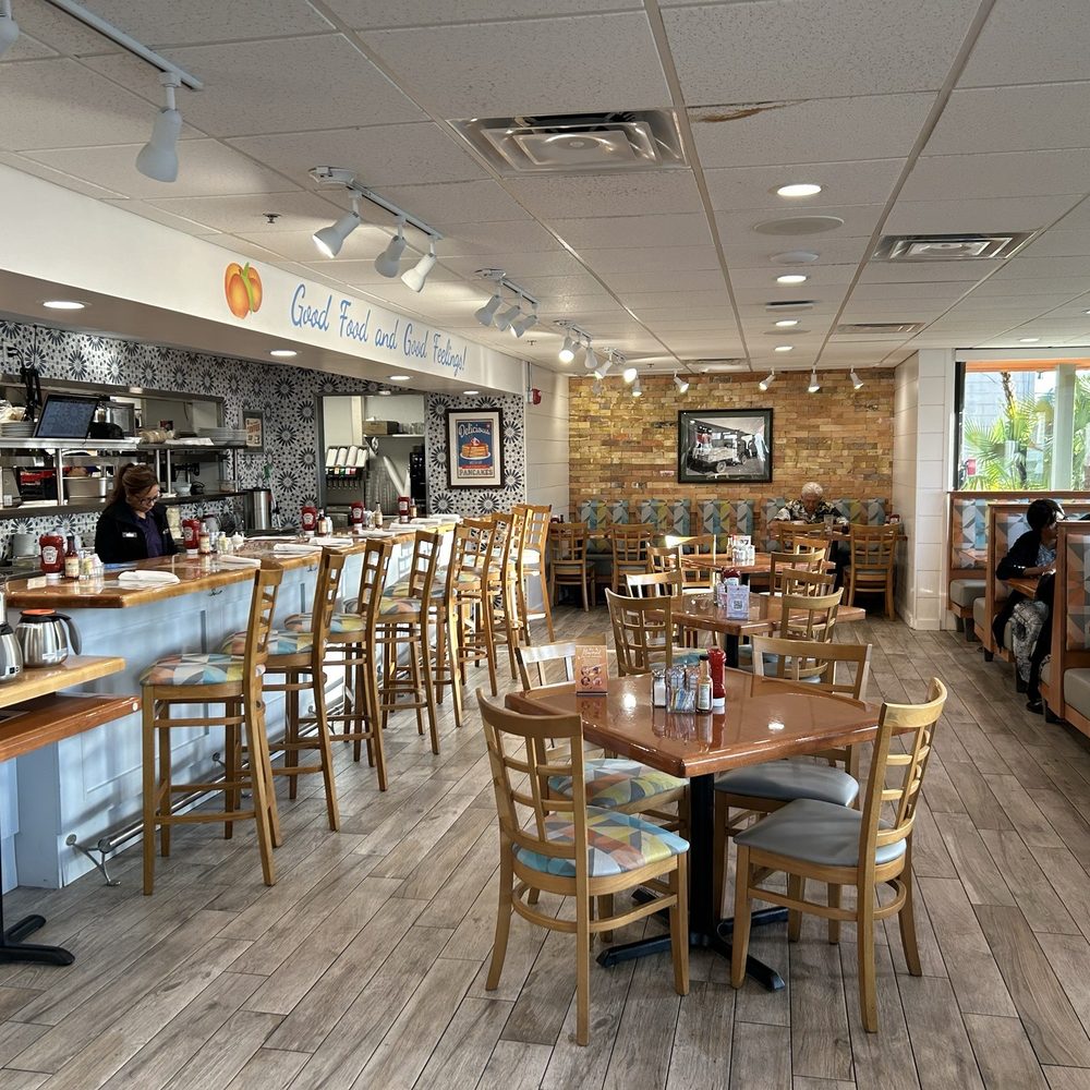 Peach Valley Cafe - Breakfast & Brunch Near Me - Maitland, Florida Peach Valley Cafe - Breakfast & Brunch Near Me - Maitland, Florida