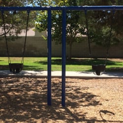 San Lauren Park - Little kid swings