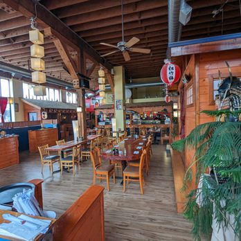 Tora Sushi Lounge - Indoors. - Sushi Bars Near Me - Seaside, Oregon