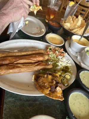 Papagayos Tex Mex Cantina by null