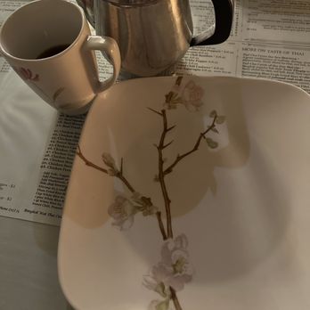 Bangkok Wok - Place Setting with Tea Served! - Thai Near Me - Mechanicsburg, Pennsylvania Bangkok Wok - Place Setting with Tea Served! - Thai Near Me - Mechanicsburg, Pennsylvania