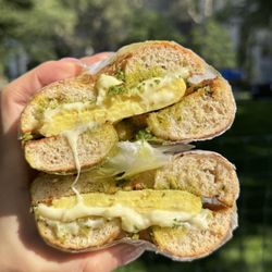 Kismet Bagels - Rittenhouse Square - The Egg on Rosemary and Sea Salt Bagel