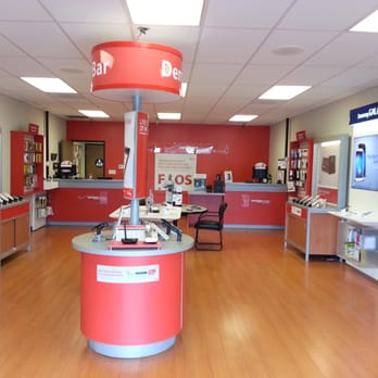 Verizon - Mobile Phones Near Me - Manhattan Beach, California Verizon - Mobile Phones Near Me - Manhattan Beach, California