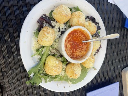 Reustle-Prayer Rock Vineyards by null