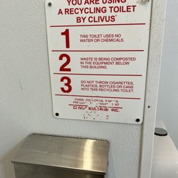 Recycling toilet! Recycling toilet!