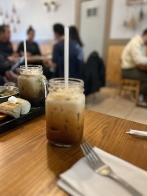Khob Khun Thai cuisine & breakfast by null