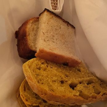 Les Oiseaux de Passage - house made fresh bread - French Near Me - Montreal, Quebec Les Oiseaux de Passage - house made fresh bread - French Near Me - Montreal, Quebec