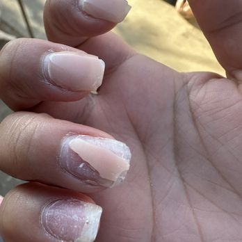 U Need Nails - THEY ARE SUPPOSE TO SAND IT DOWN AND USE ACETONE AND A DRILL!!! I LEFT AND WENT TO "DELITE NAIL & SPA" - Nail Salons Near Me - South Gate, California