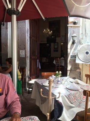 Restaurante 1810 by null