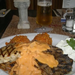 Artemis - Mykonos-Teller mit Gyros,Leber und Schweinesteak + Tomatenreis und Zaziki