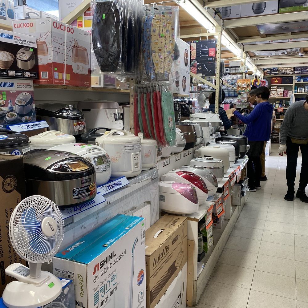 Kitchen Land - 1/24 - Kitchen & Bath Near Me - Garden Grove, California