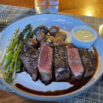 Riverpark - Grilled Hanger Steak - New American Near Me - New York, New York
