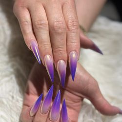 Elegants Nails And Spa