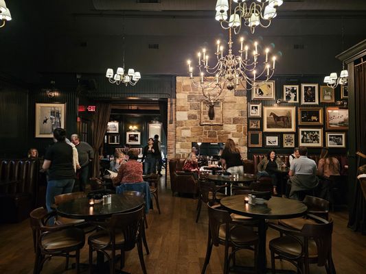 The George, 245 S Washington St, Naperville, IL 60540, US - MapQuest