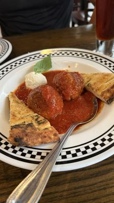 Anthony's Coal Fired Pizza & Wings by null
