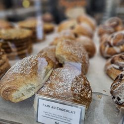 Proof Bread - Pain au chocolate
