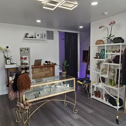 Store 242