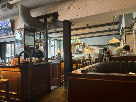 The Hourly Oyster House by null