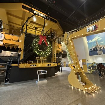 Caterpillar Visitors Center - Museums Near Me - Peoria, Illinois Caterpillar Visitors Center - Museums Near Me - Peoria, Illinois