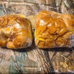 Seguin Donuts - Breakfast Croissant